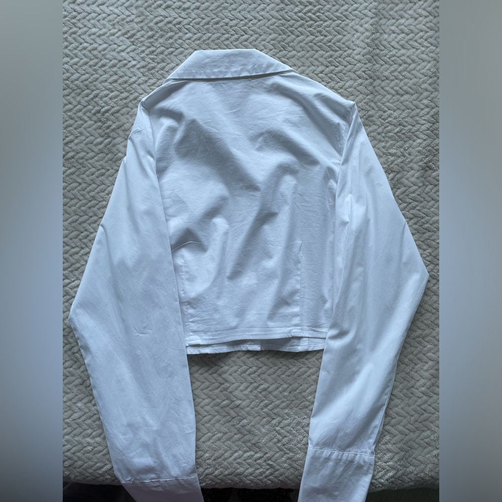 Cropped Button Down - Picture 4 of 6